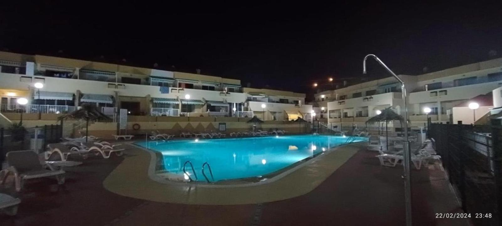 Sunny Pool View & Airco Apartament Symon Mareverde Costa Adeje Dış mekan fotoğraf