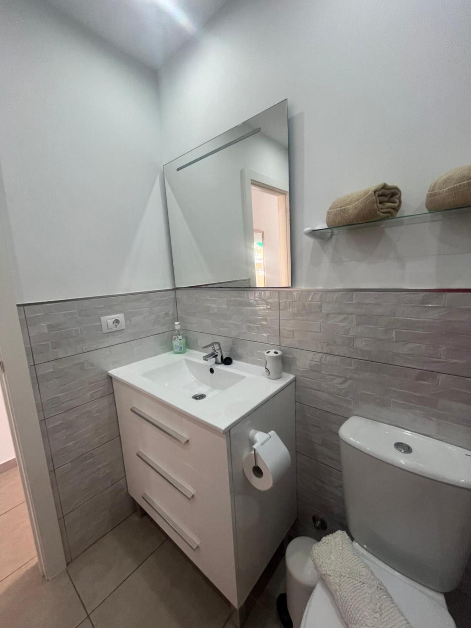 Sunny Pool View & Airco Apartament Symon Mareverde Costa Adeje Dış mekan fotoğraf