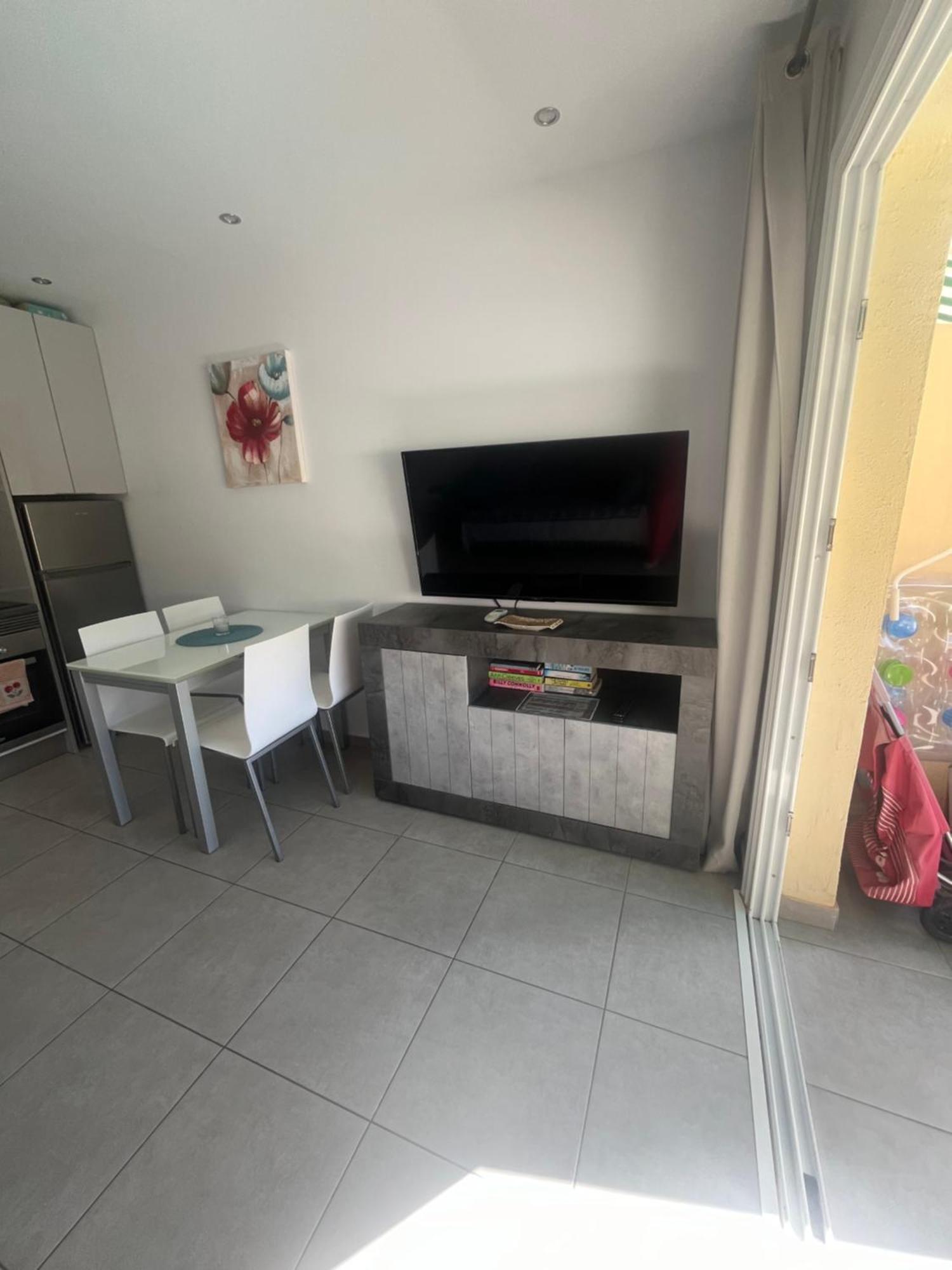 Sunny Pool View & Airco Apartament Symon Mareverde Costa Adeje Dış mekan fotoğraf